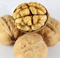 核桃深加工——核桃油，核桃粉，核桃工藝品，活性炭制品(圖1)