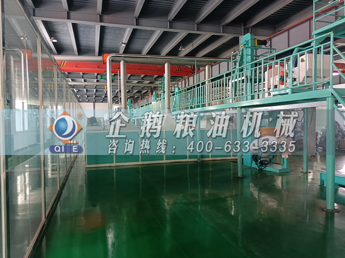 企鵝牌茶籽油雙螺桿榨油機(jī)，用心制造獲得客戶(hù)認(rèn)可(圖2)