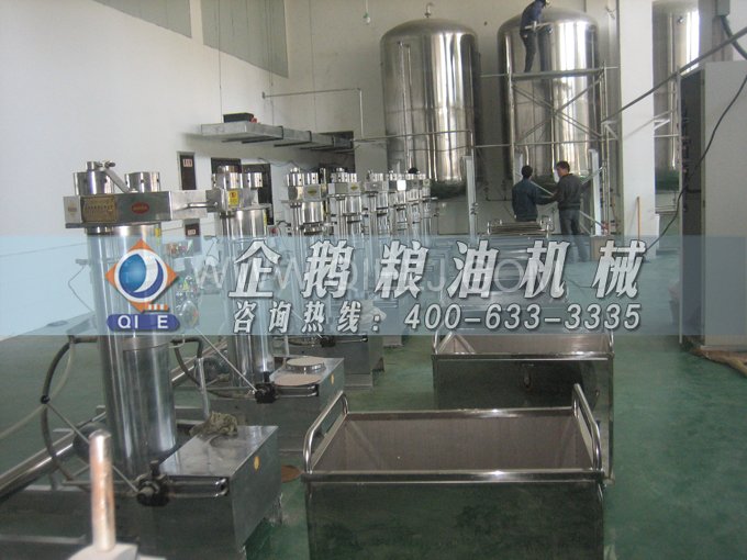 企鵝牌核桃油榨油設(shè)備，生產(chǎn)綠色健康油受大眾喜愛(ài)(圖5)